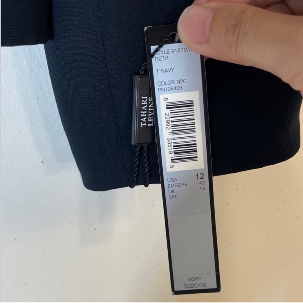 Tahari ASL Elegant Navy Blazer. 12. NWT. $320! - Picture 2 of 12